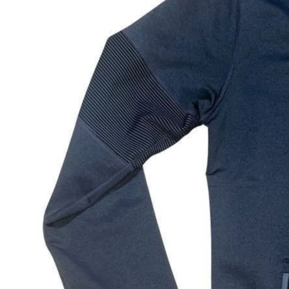 Vuori Zion Men’s 1/2-Zip Pullover Hoodie Black Activewear Sweatshirt Size Small